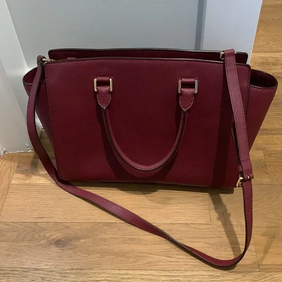 Michael Kors Purse - Picture 2 of 5